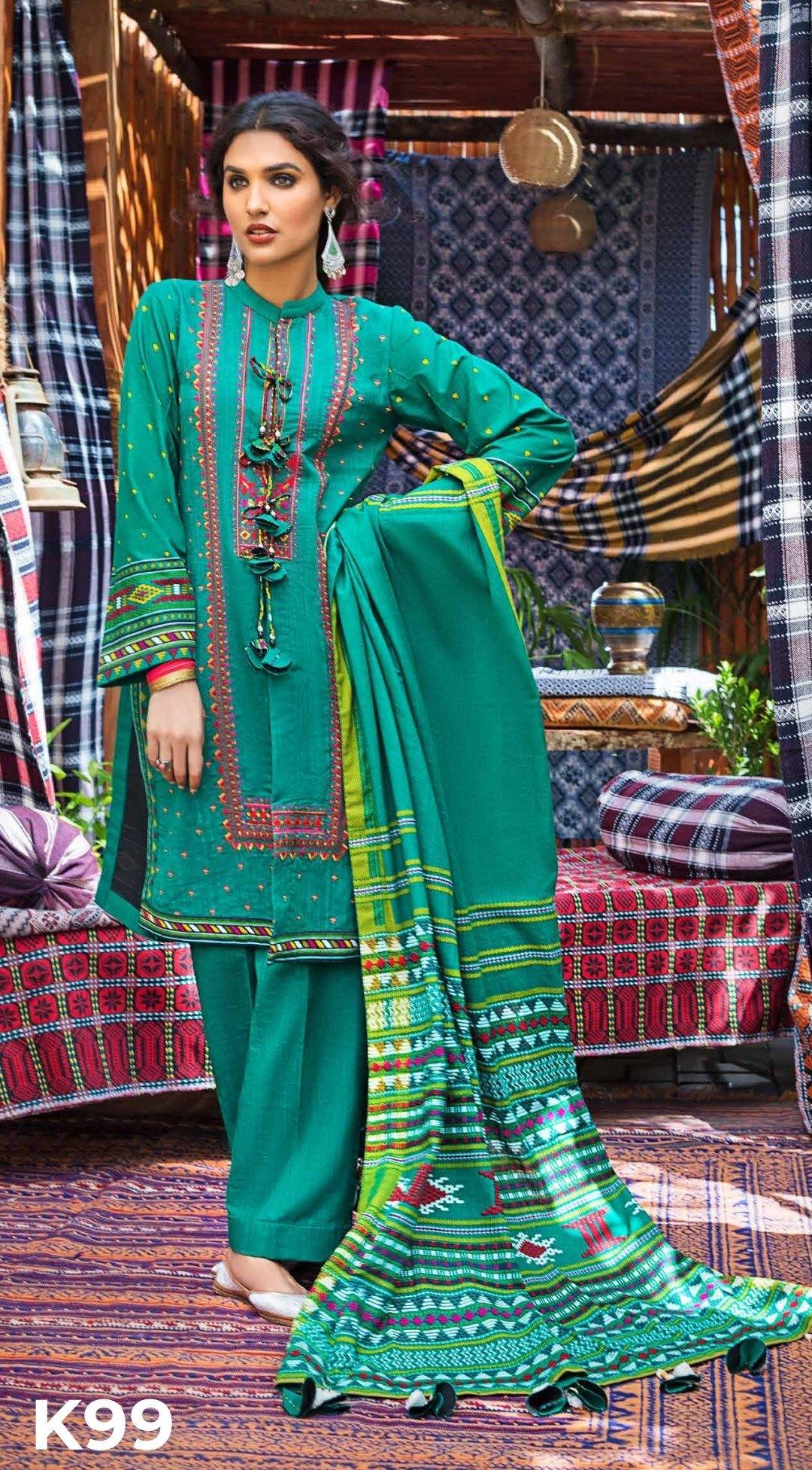 img_gul_ahmed_khaddar_pre_fall_winter_collection_awwal_boutique
