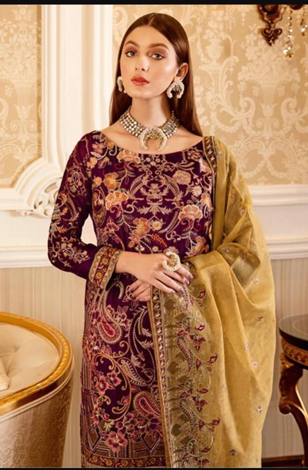 img_ramsha_velvet_awwal_boutique