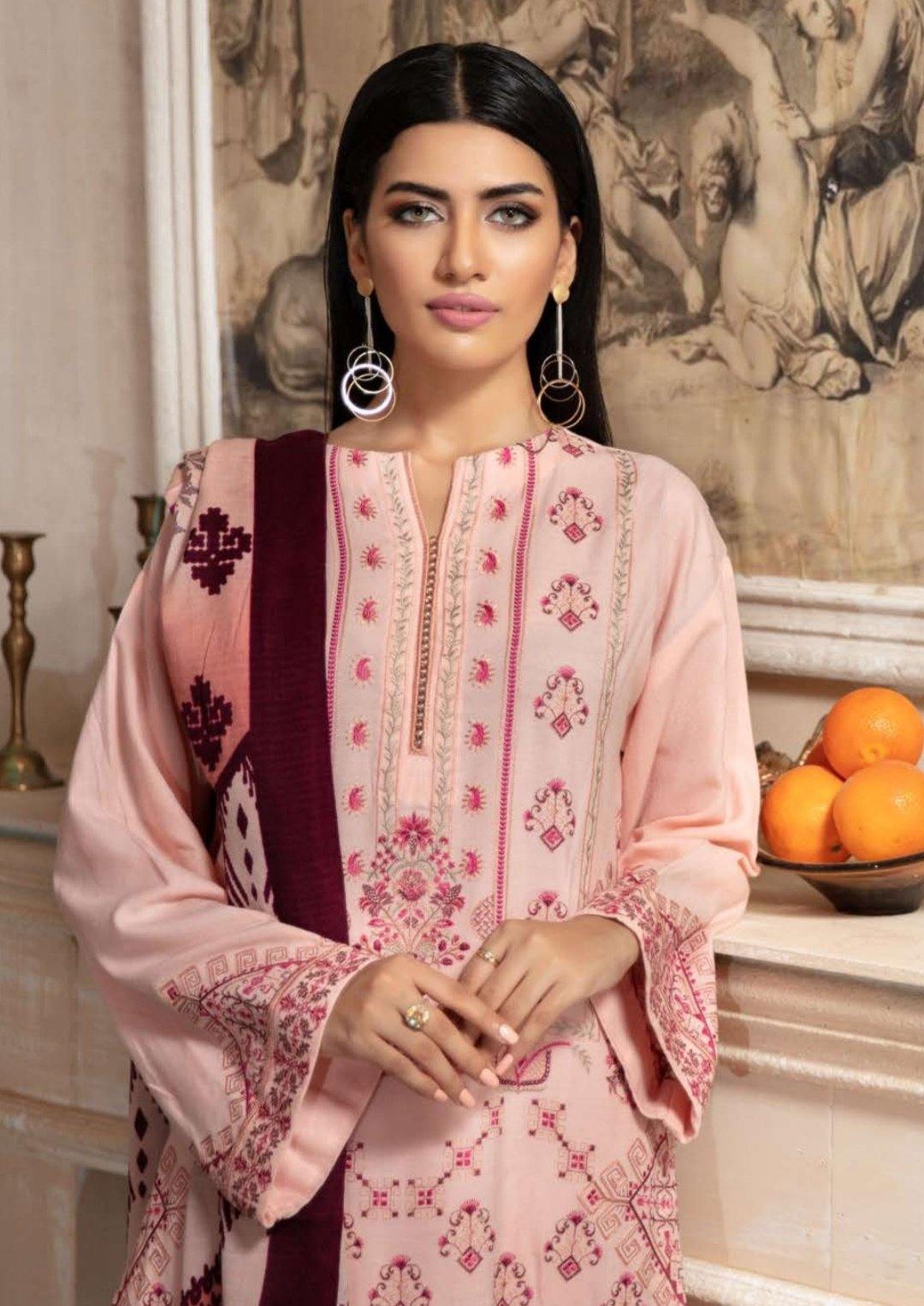 img_johra_badra_woolen_collection_awwal_boutique