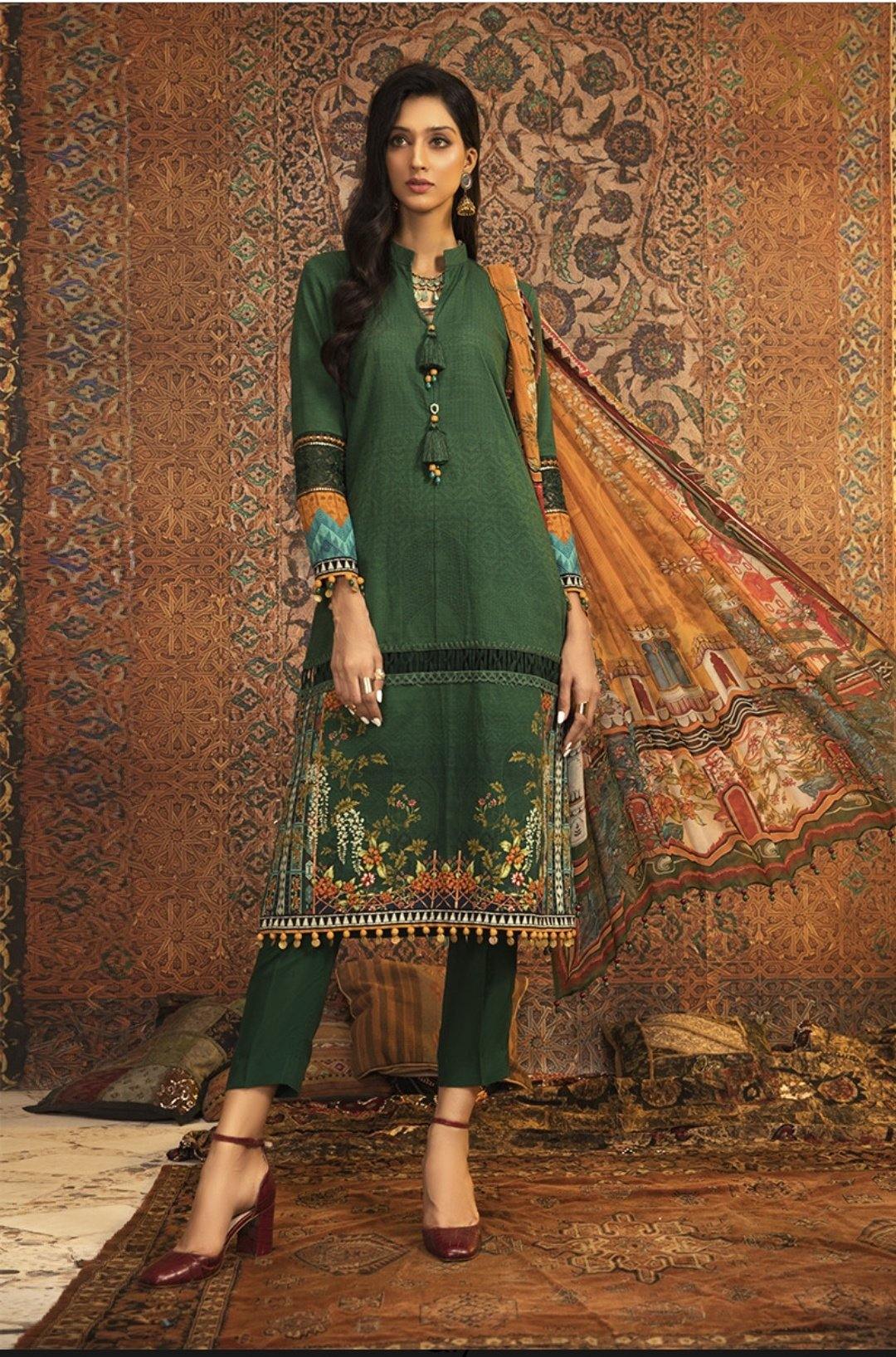 img_maria_b_m_prints_fall_winter_awwal_boutique