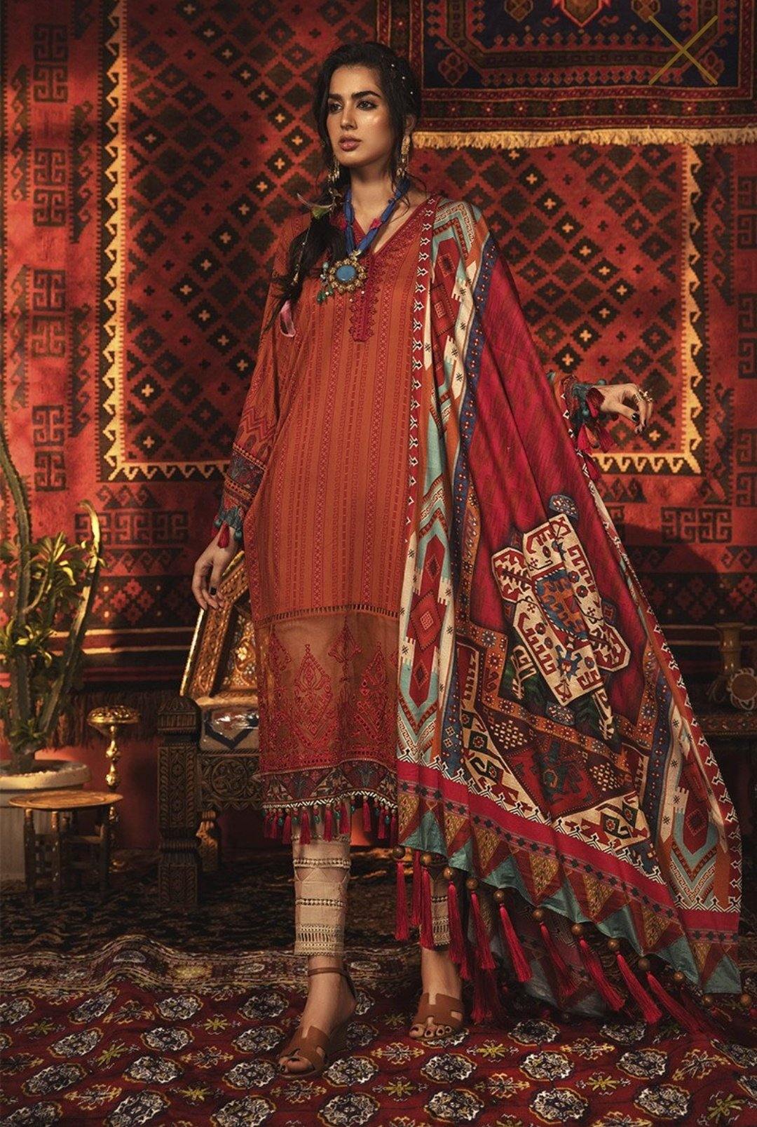 img_maria_b_m_prints_fall_winter_awwal_boutique