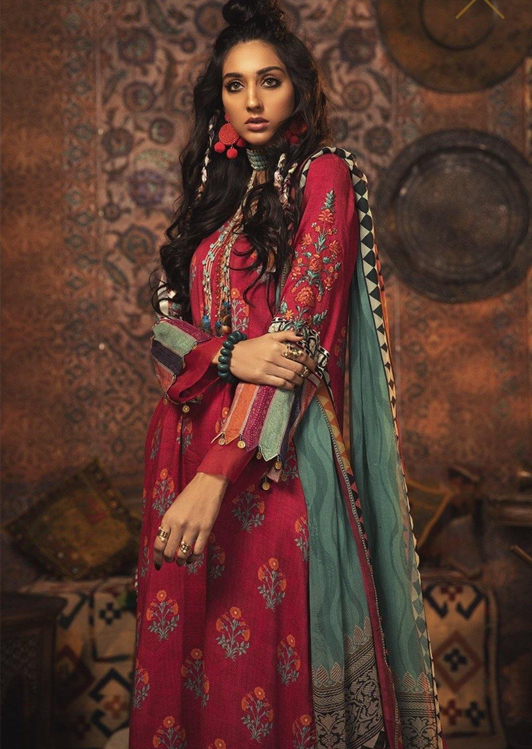 img_maria_b_m_prints_fall_winter_awwal_boutique