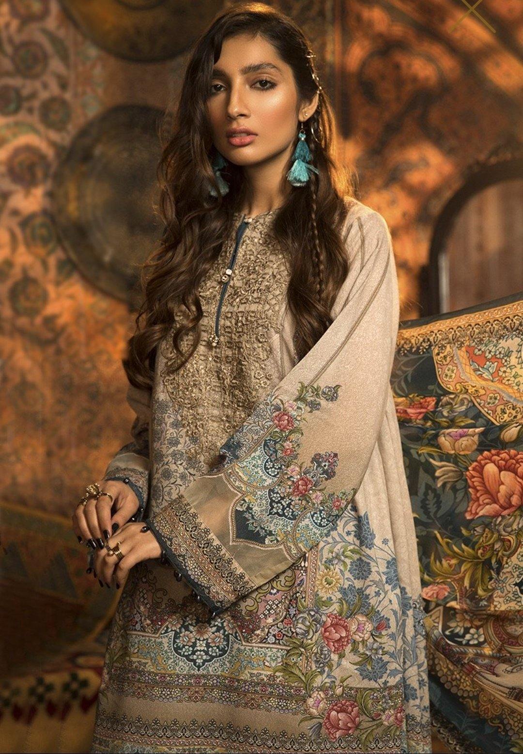 img_maria_b_m_prints_fall_winter_awwal_boutique