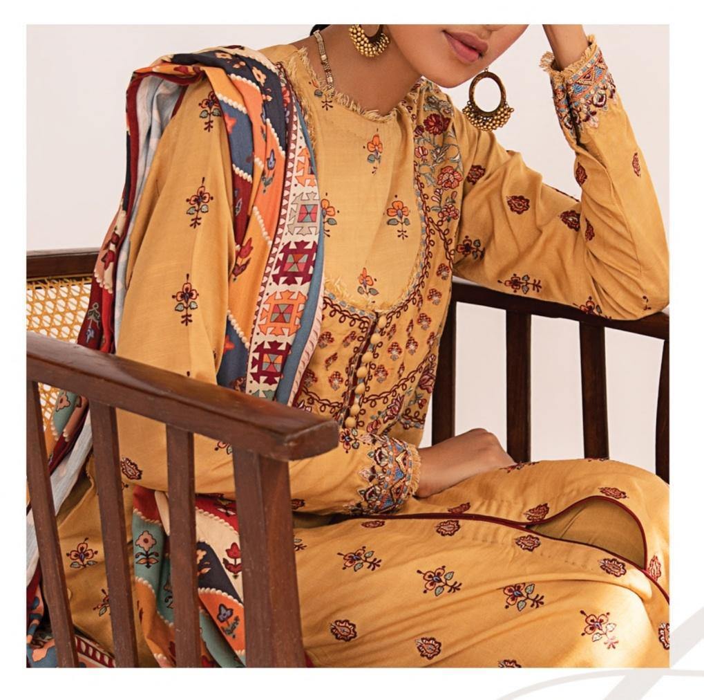 img_qalamkar_q_line_linen_awwal_boutique