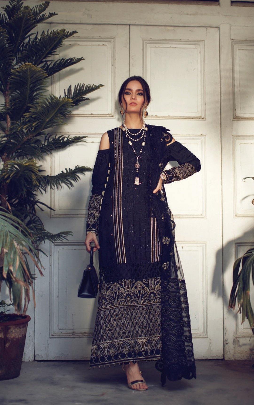 img_rouche_chikankari_lawn_2020_awwal_boutique