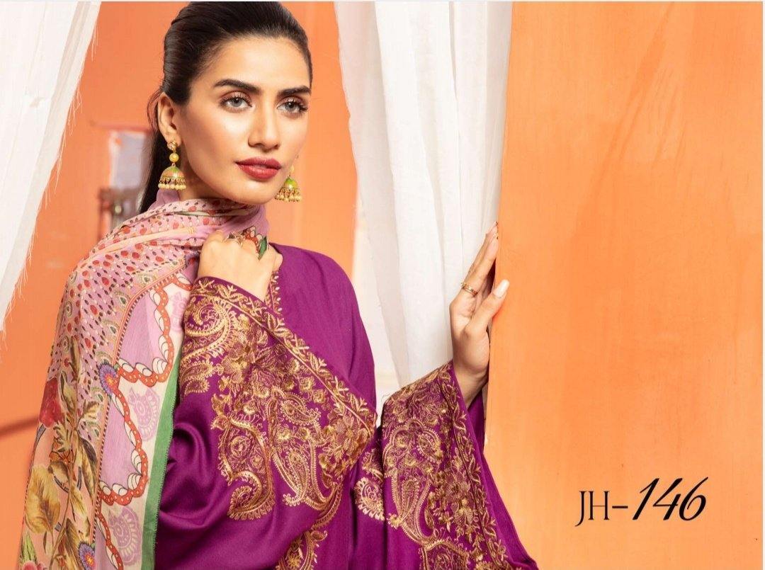 img_johra_zaib_leather_peach_woolen_shawl_collection_awwal_boutique