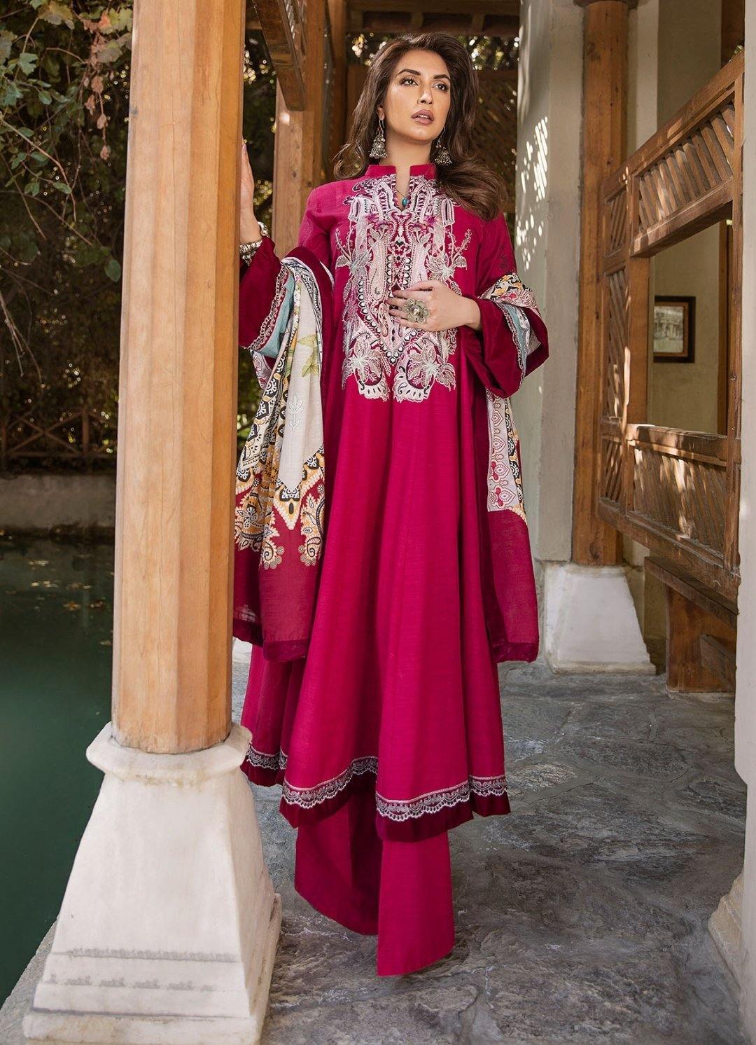 img_saira_rizwan_ittehad_winter_collection_awwal_boutique