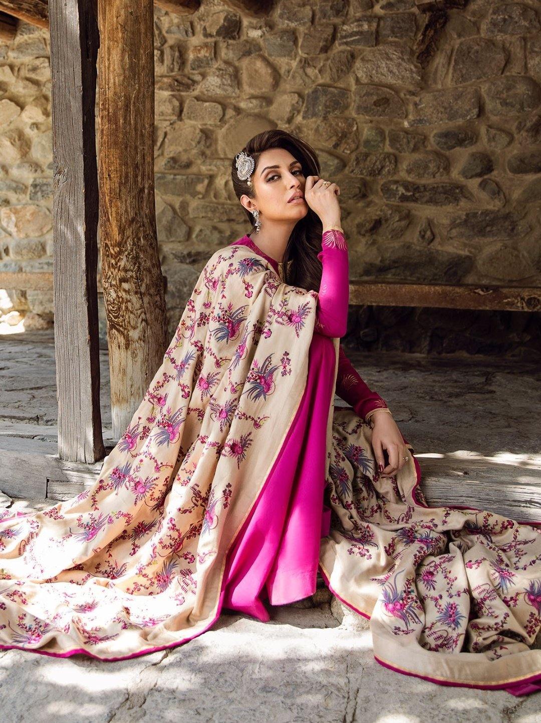 img_saira_rizwan_ittehad_winter_collection_awwal_boutique