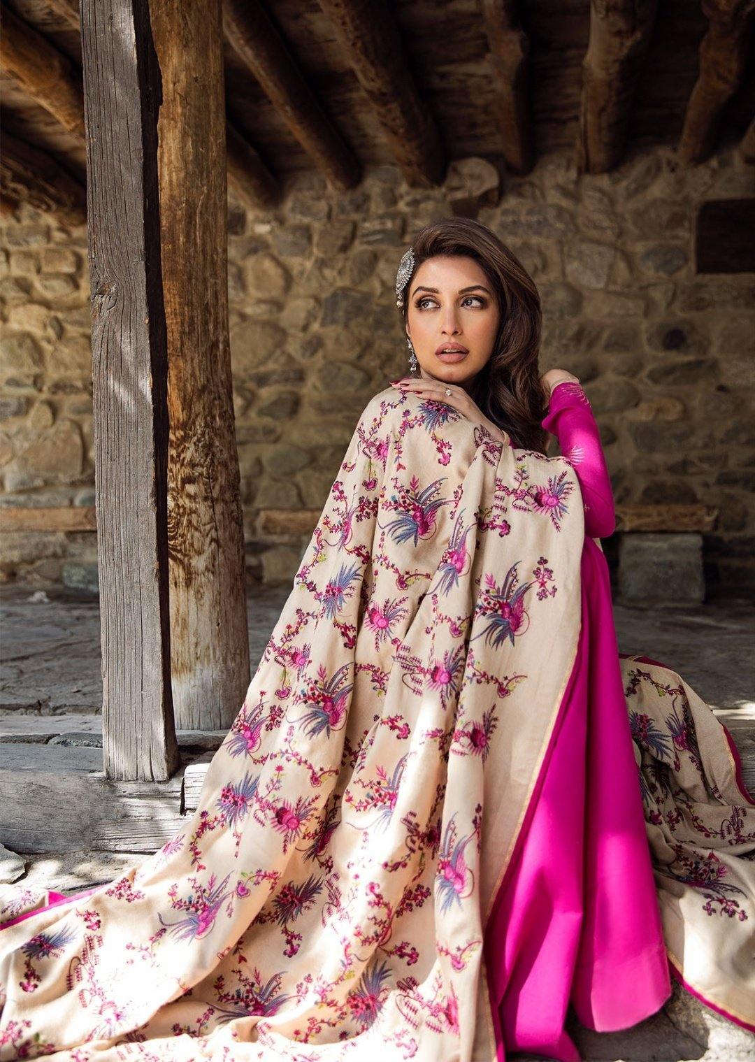 img_saira_rizwan_ittehad_winter_collection_awwal_boutique