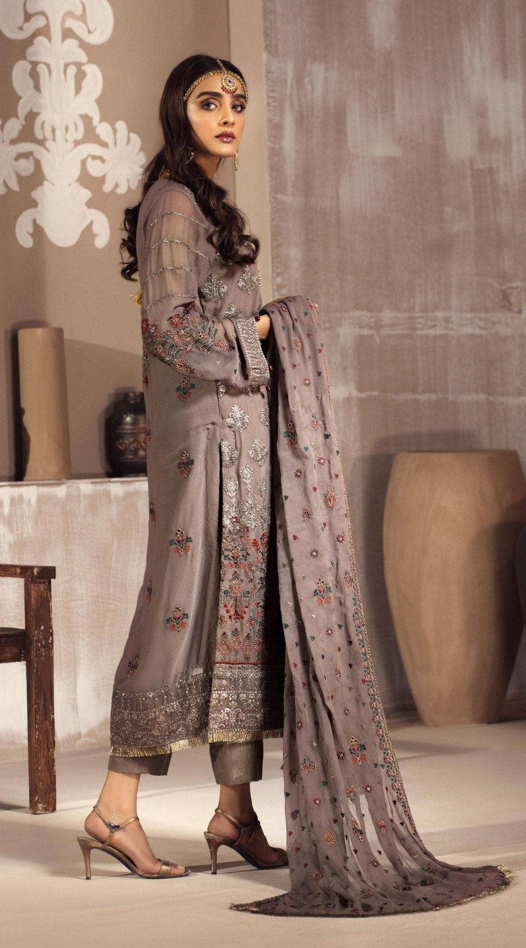 img_zarif_wedding_edition_bridal_dress_awwal_boutique