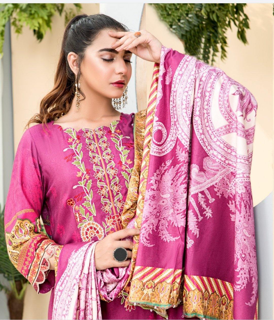 img_gulkari_linen_awwal_boutique