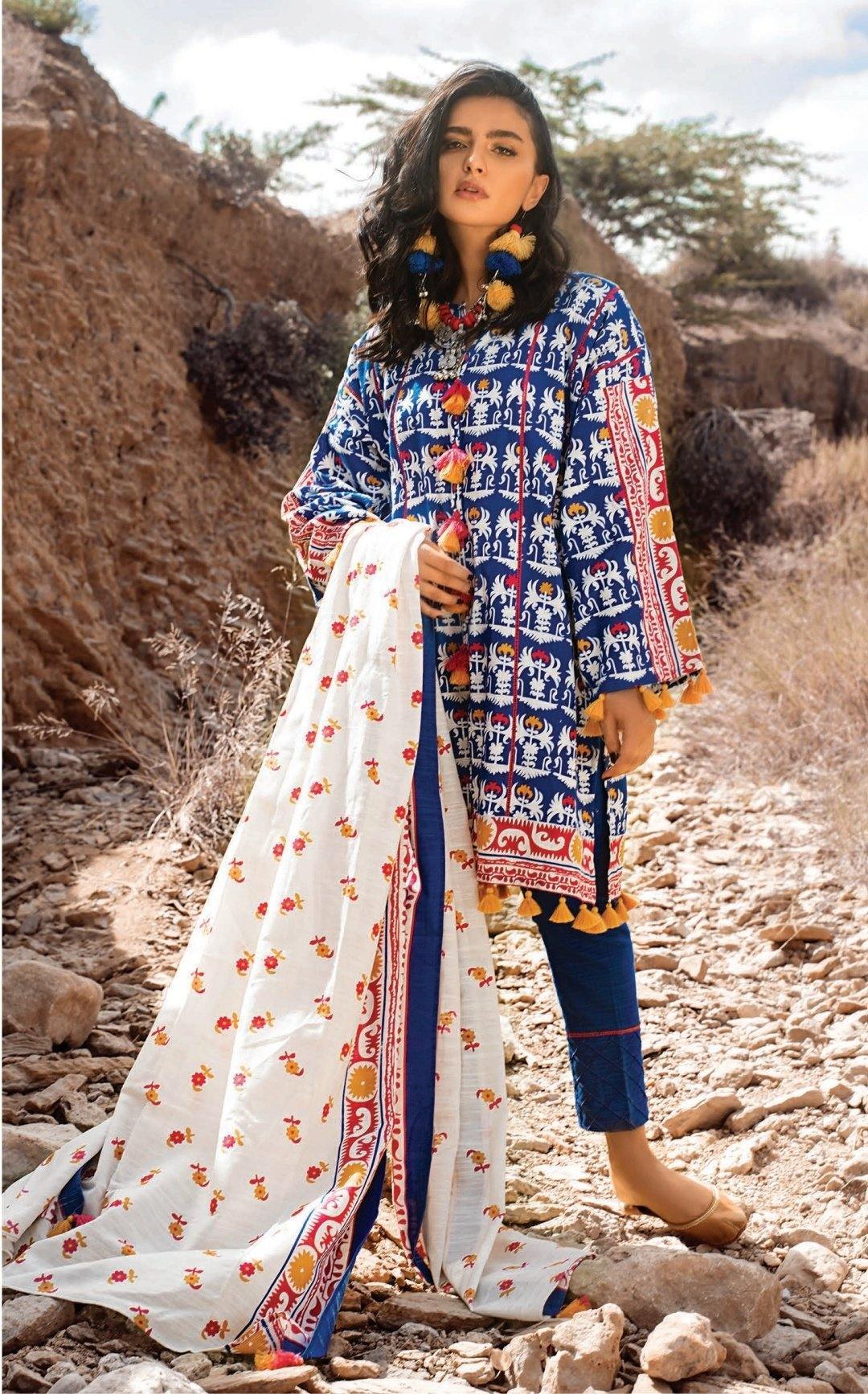 img_khaadi_winter_2020_awwal_boutique