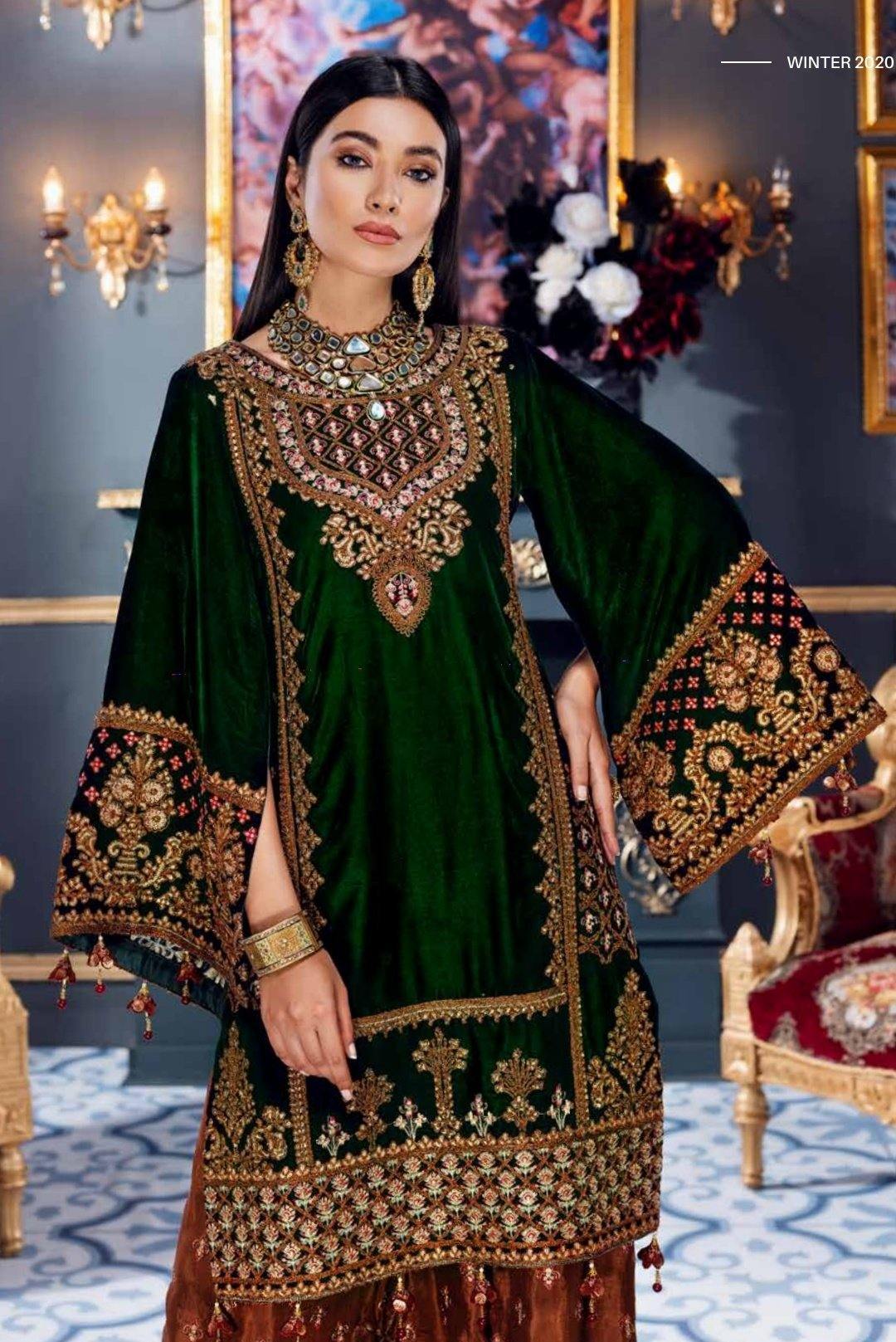 img_emaan_adeel_velvet_collection_awwal_boutique