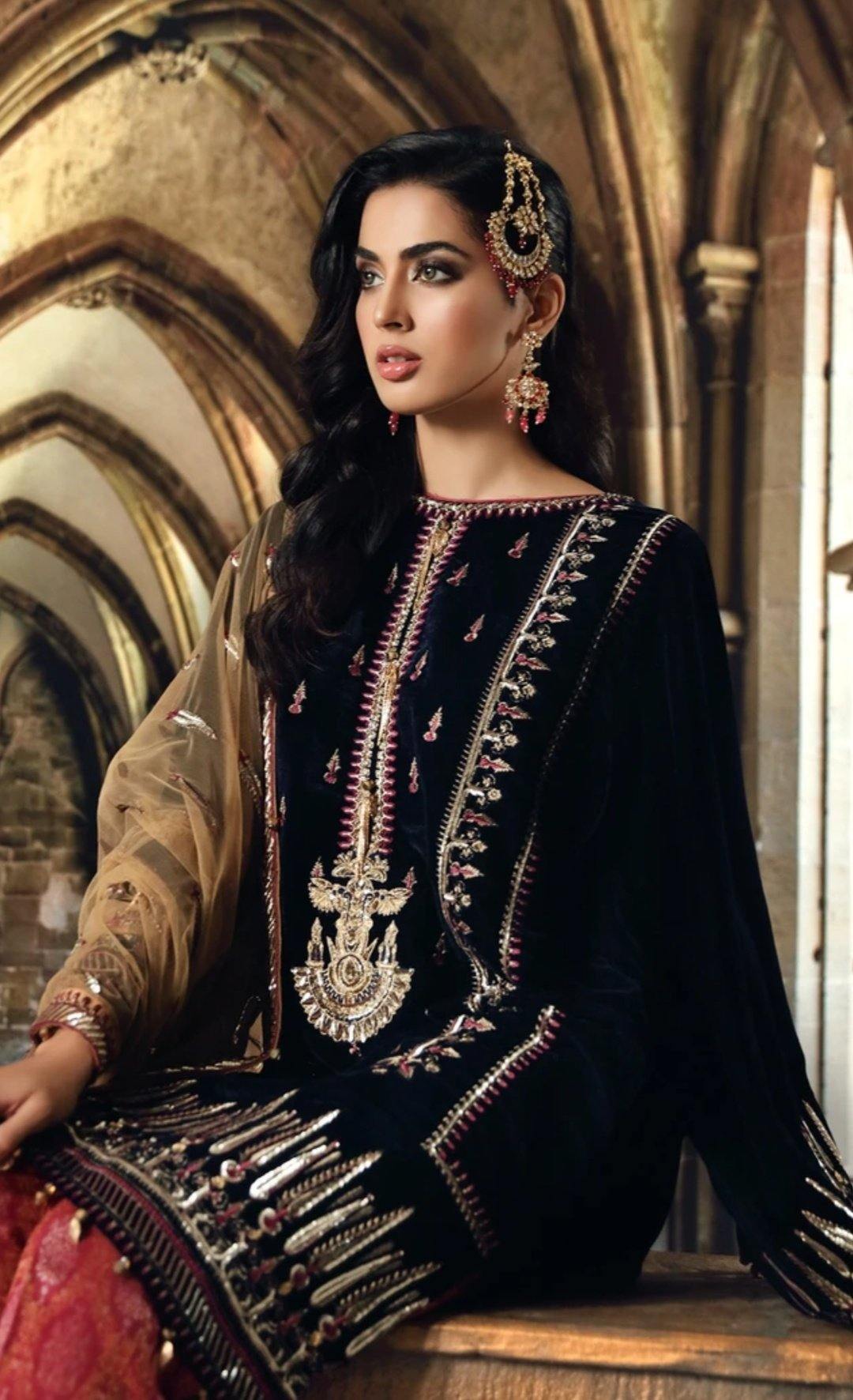 img_anaya_velvet_collection_awwal_boutique