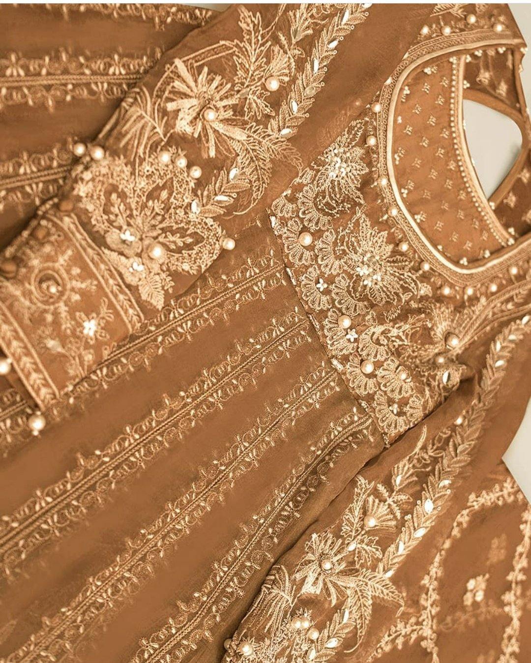 img_elan_winter_festive_wedding_edition_awwal_boutique