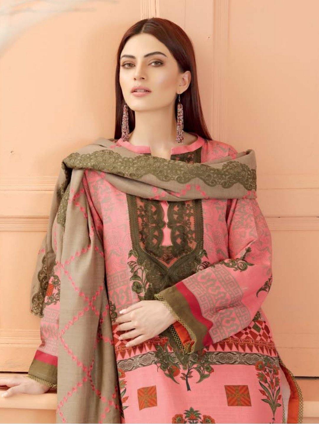 img_charizma_khaddar_winter_collection_awwal_boutique