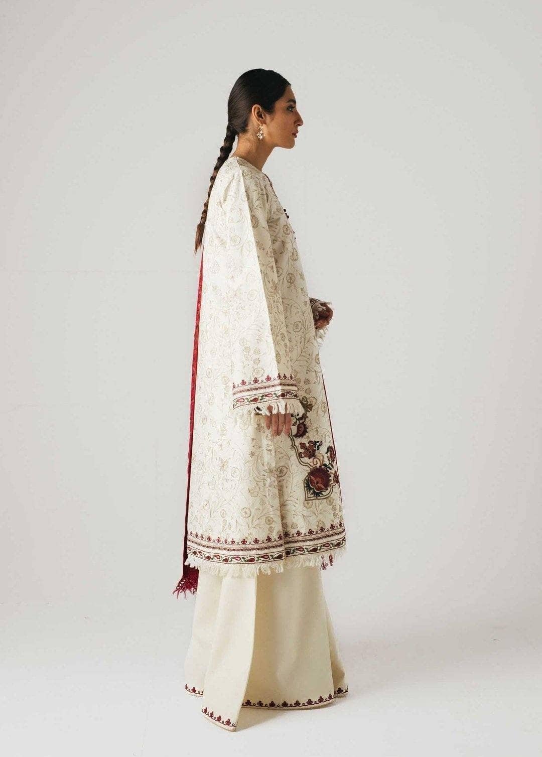 img_zara_shahjahan_winter_shawl_collection_awwal_boutique