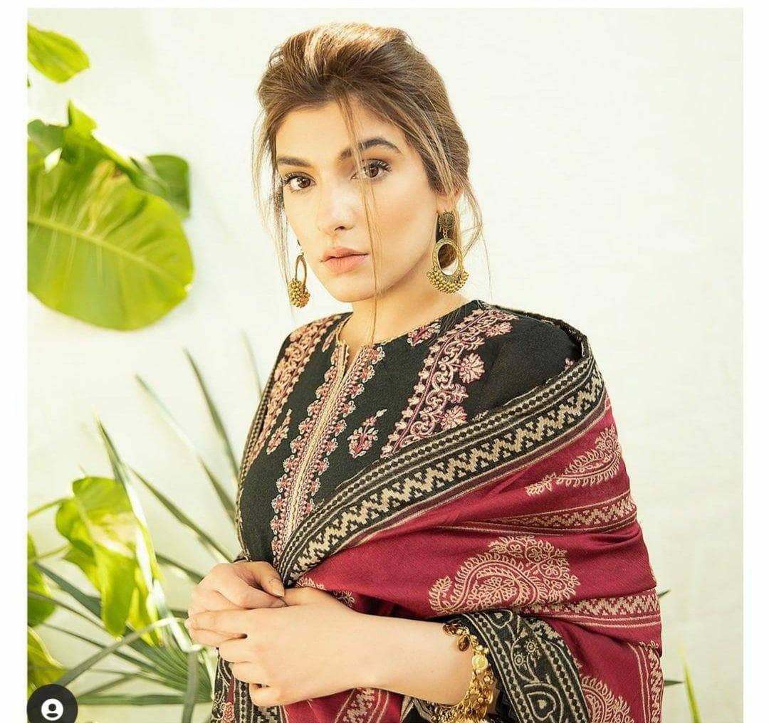 img_spotted_in_qalamkar_luxury_shawls_collection_awwal_boutique