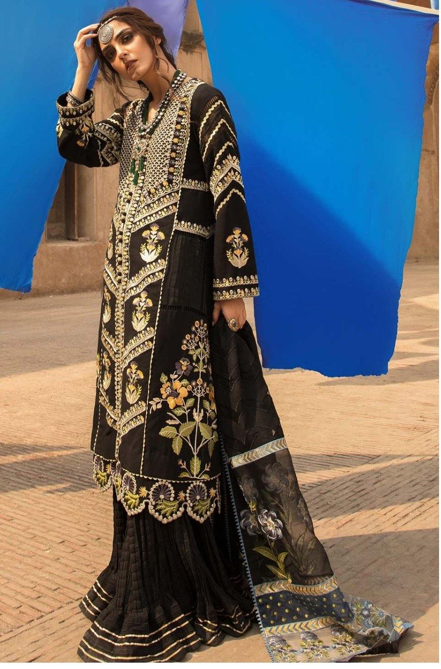 Restocked/Crimson Winter by Saira Shakira/SUNEHRA GOTA - SABLE - AWWALBOUTIQUE