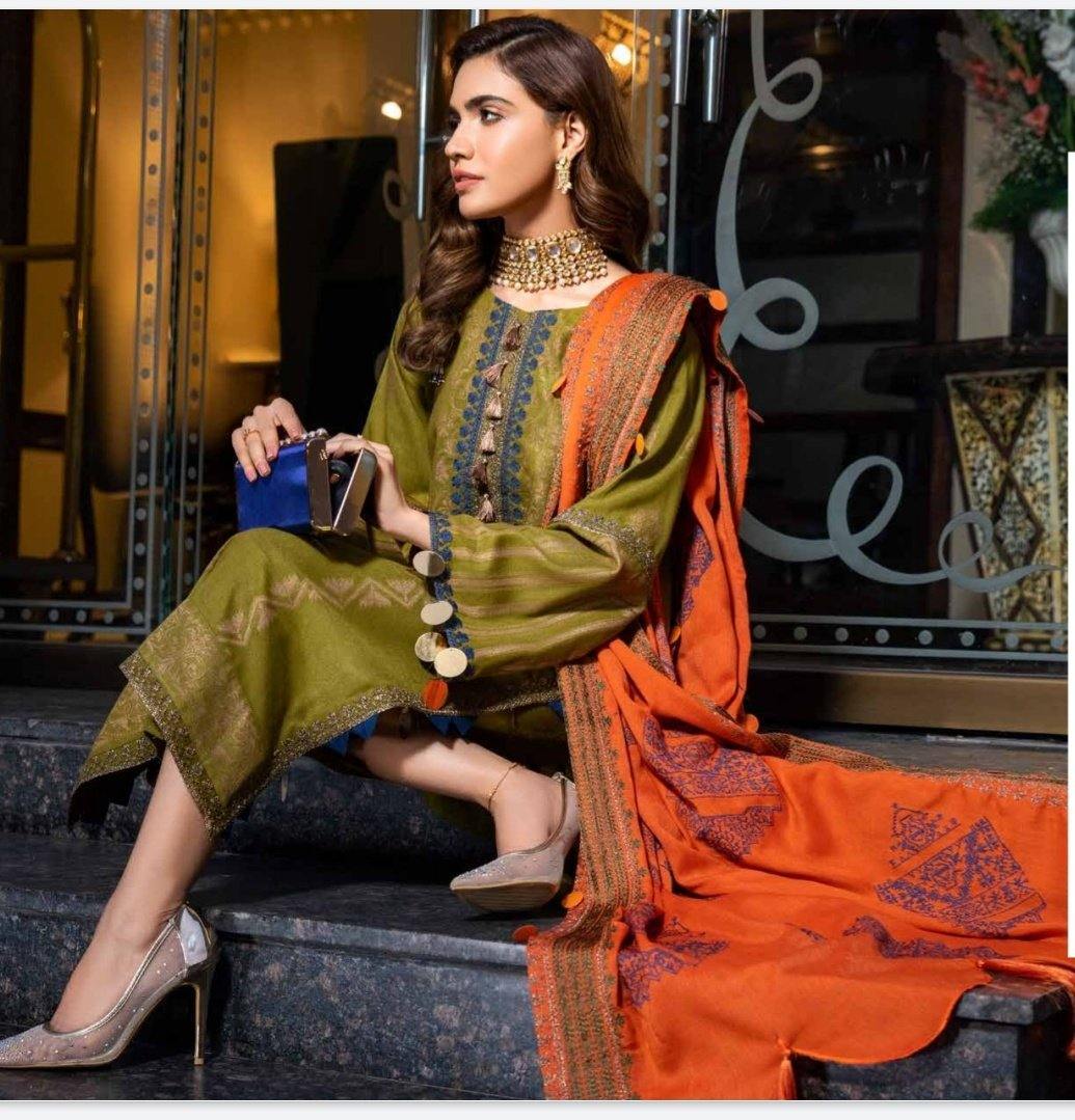 Charizma Signature - An Evening Affair/Leather Jacquard/Warm Cocoon CLJW 10 - AWWALBOUTIQUE