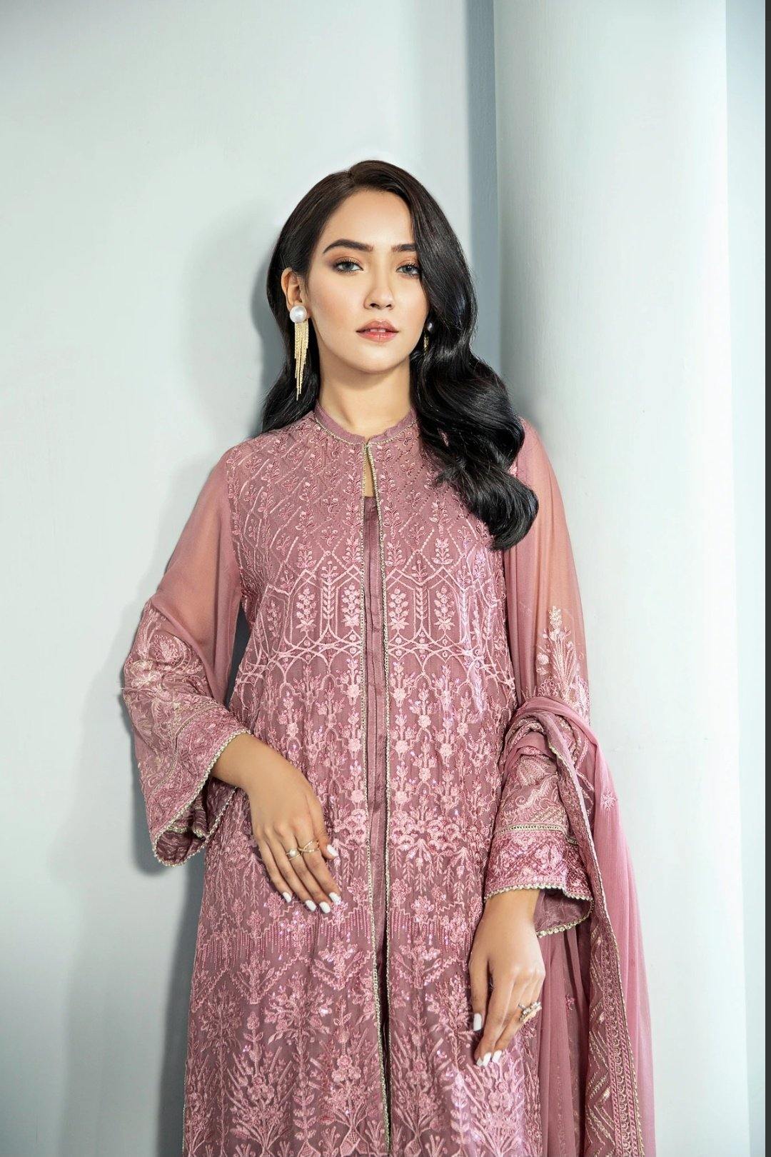 Alizeh Embroidered Chiffon/Vol 3/Angbeen - AWWALBOUTIQUE