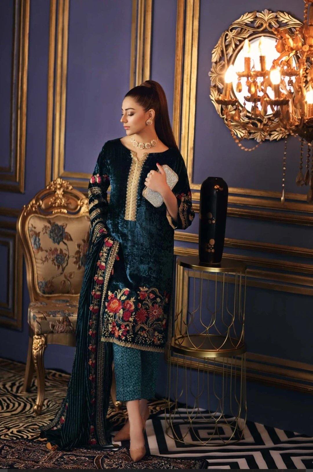 Charizma Signora Velvet Collection/Light Nile VVT-03 - AWWALBOUTIQUE