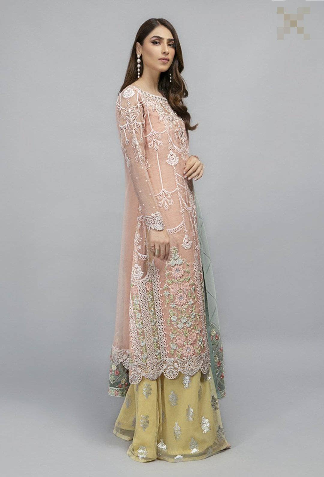 img_maria_b_mbroidered_chiffon_2020_awwal_boutique