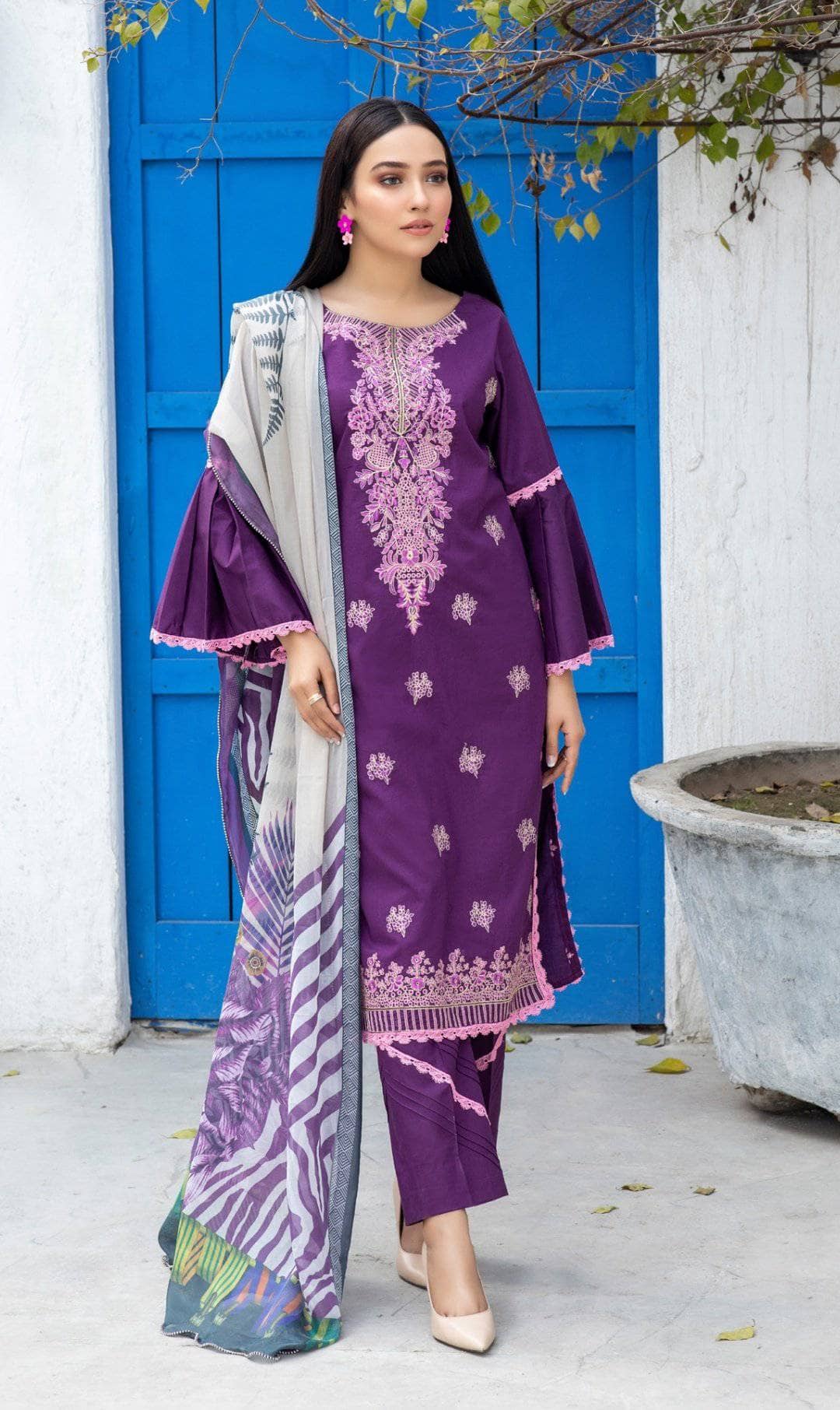 img_kalyan_chikankari_lawn_2021_awwal_boutique