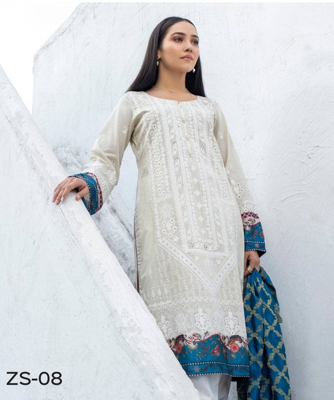 img_kalyan_chikankari_lawn_2021_awwal_boutique