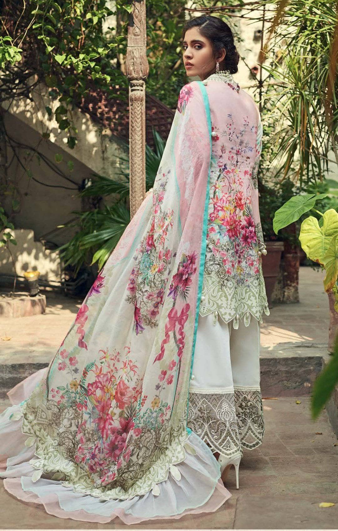 img_rungeela_dhagaa_luxury_lawn_awwal_boutique
