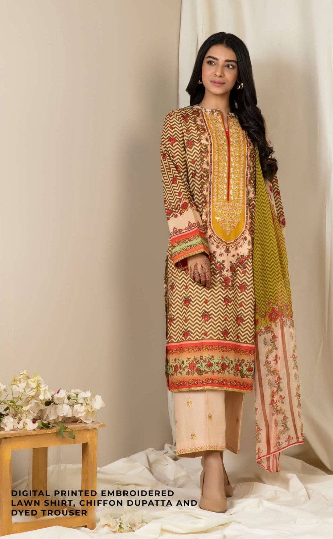 img_zellbury_lawn_2021_awwal_boutique