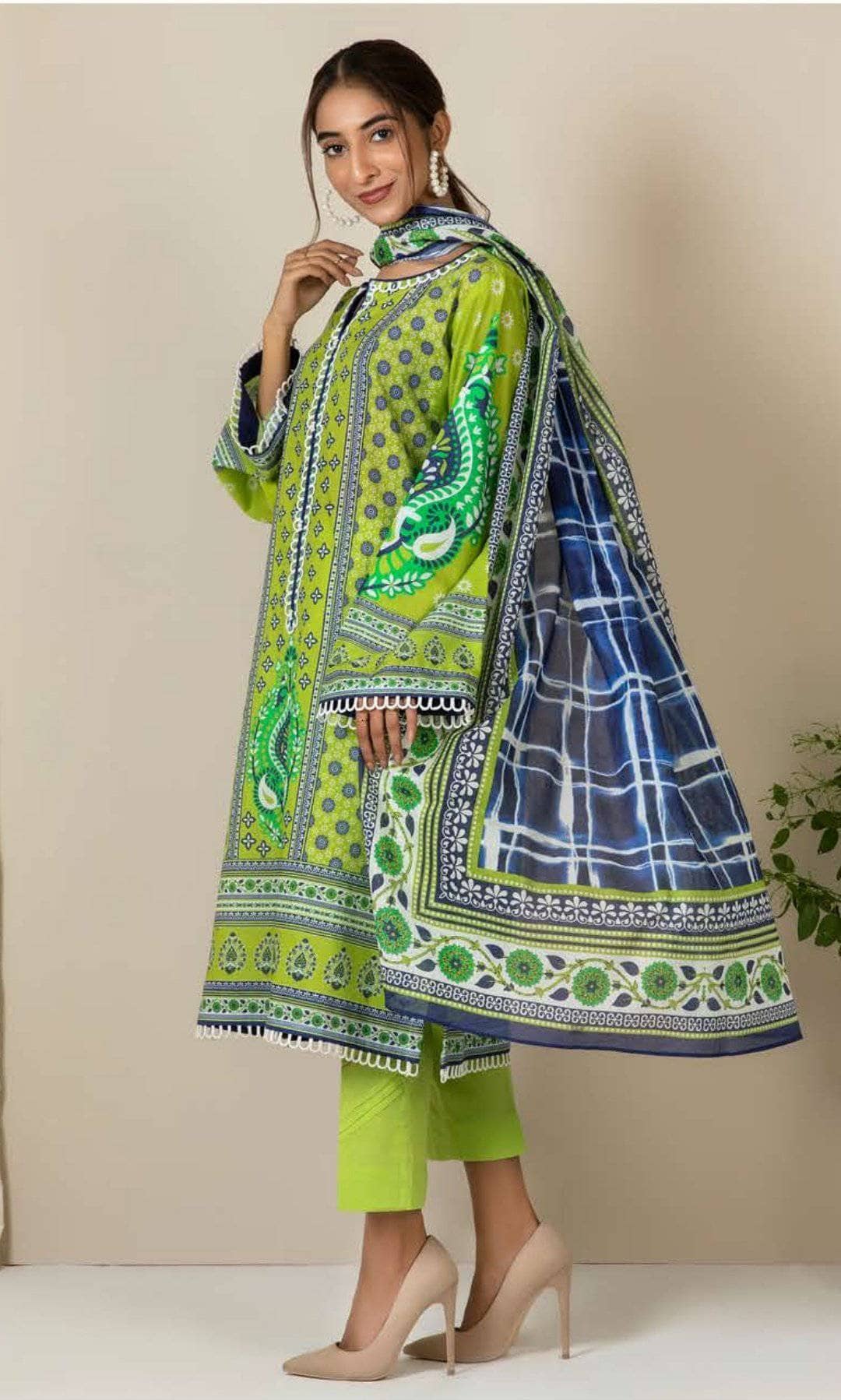 img_zellbury_lawn_2021_awwal_boutique