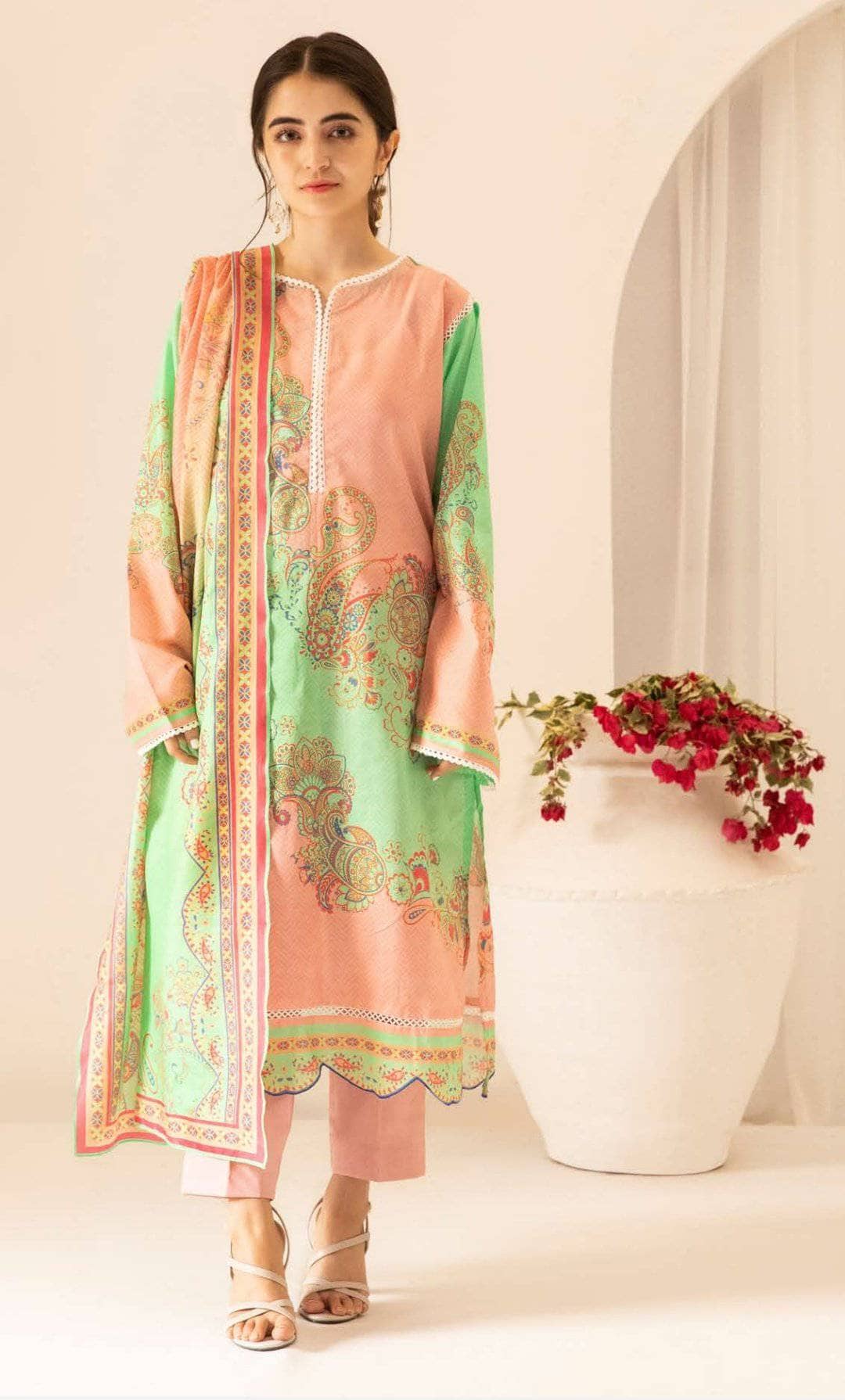 img_zellbury_lawn_2021_awwal_boutique