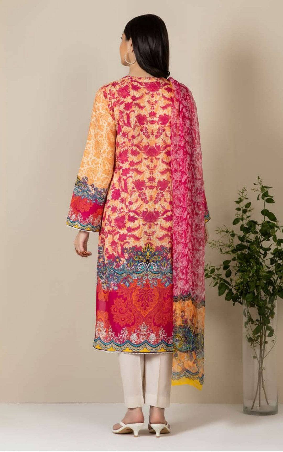 img_zellbury_lawn_2021_awwal_boutique