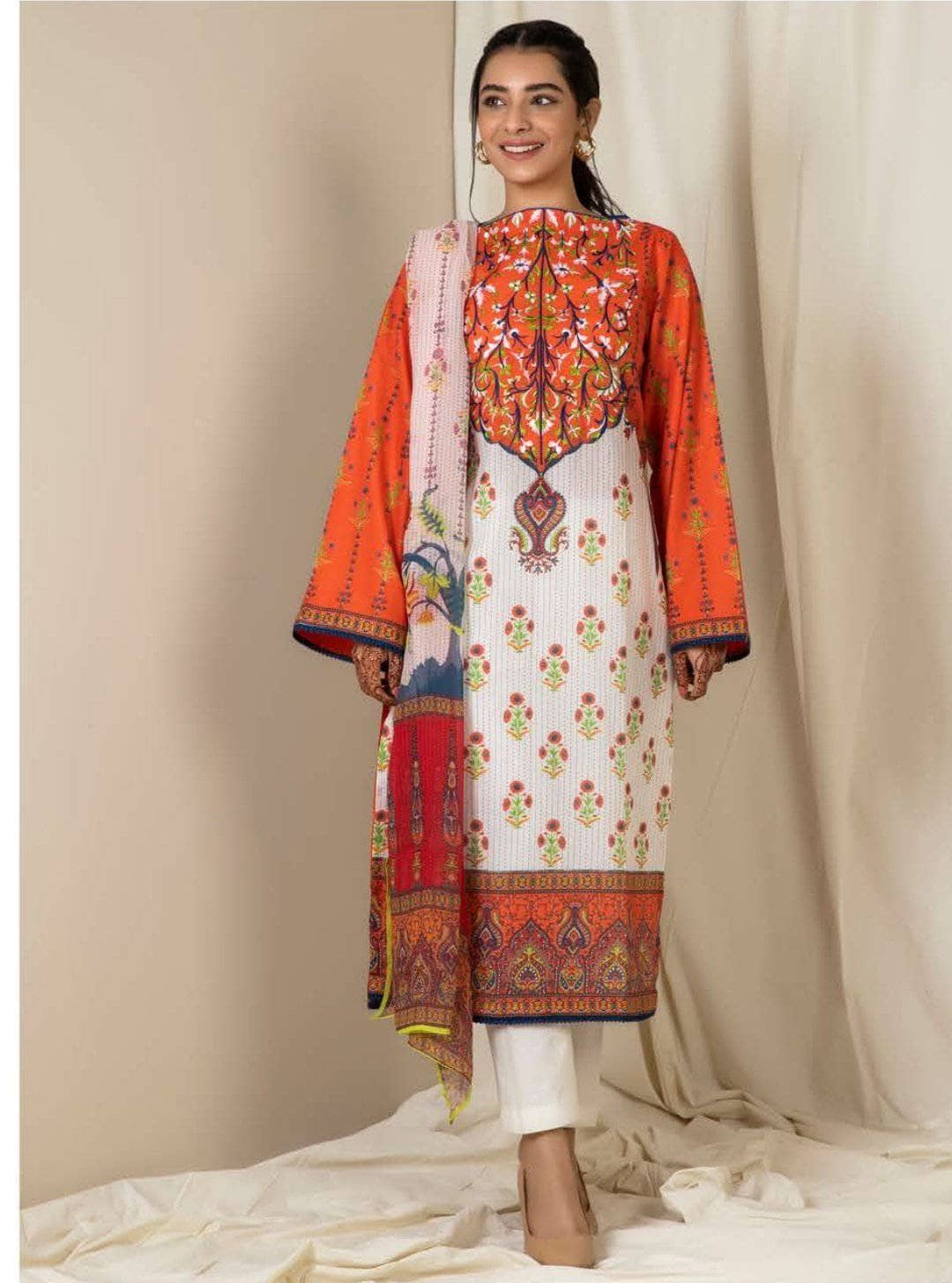 img_zellbury_lawn_2021_awwal_boutique