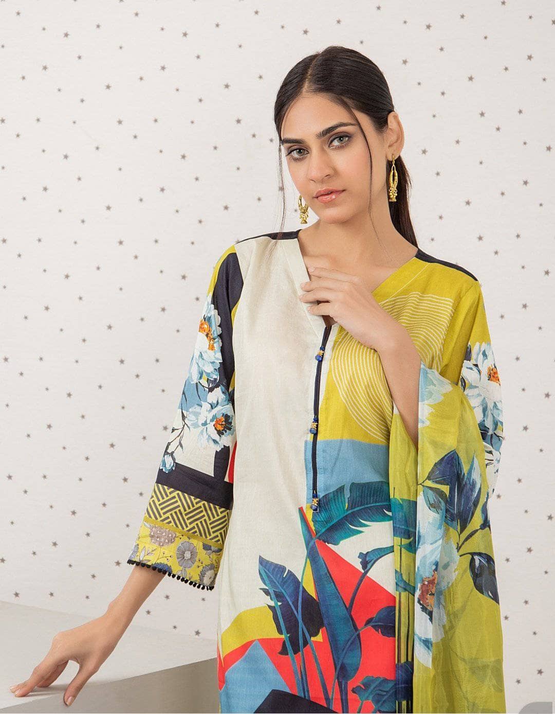 img_orchid_lawn_with_silk_dupatta_awwal_boutique