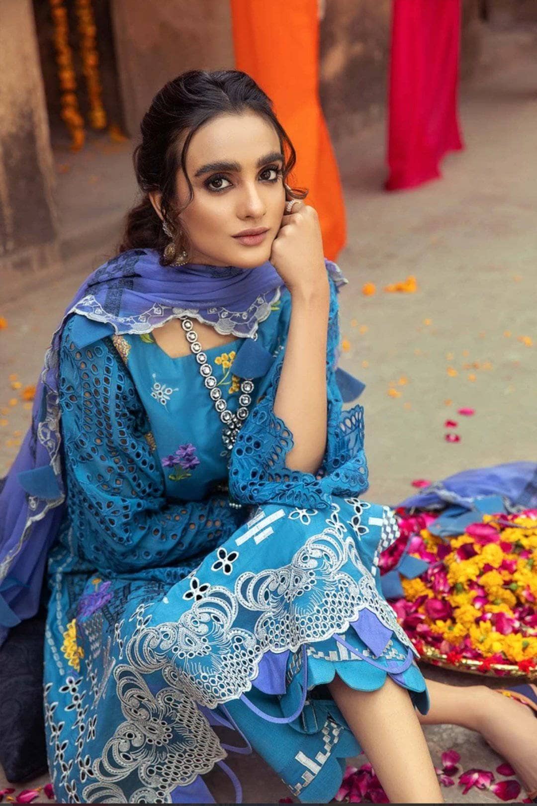 img_charizma_signature_lawn_2021_awwal_boutique