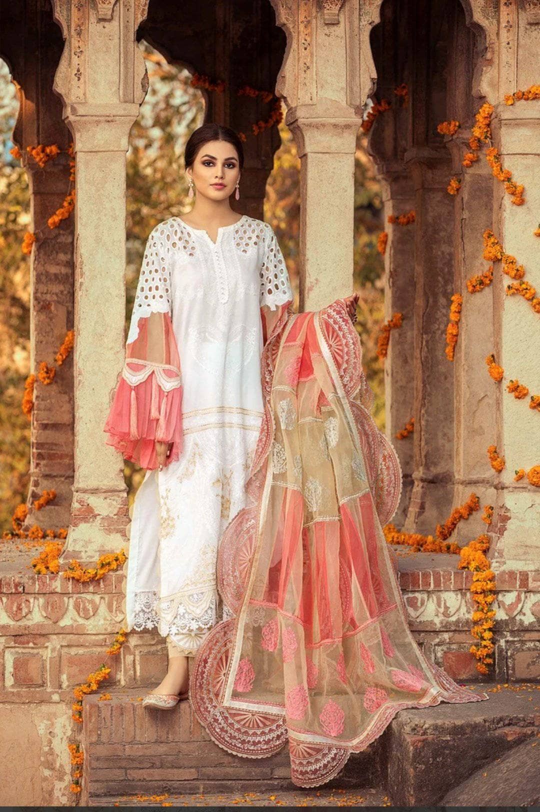 img_charizma_signature_lawn_2021_awwal_boutique