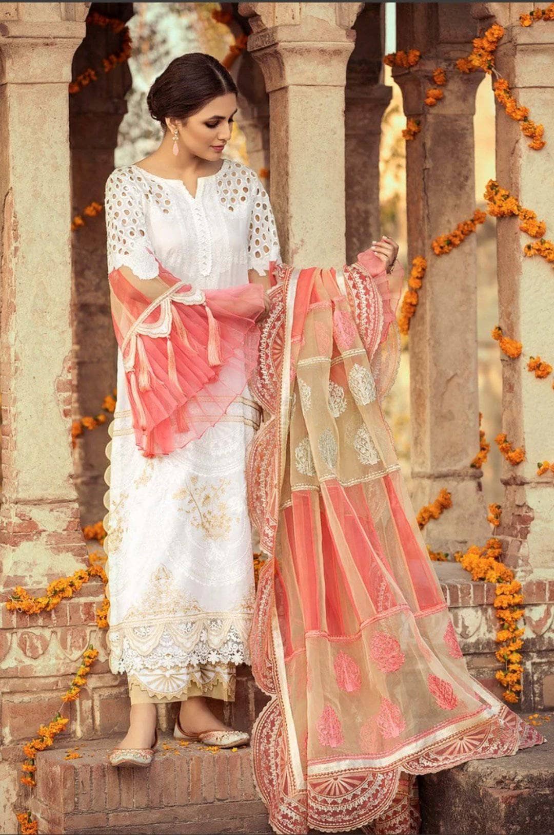 img_charizma_signature_lawn_2021_awwal_boutique