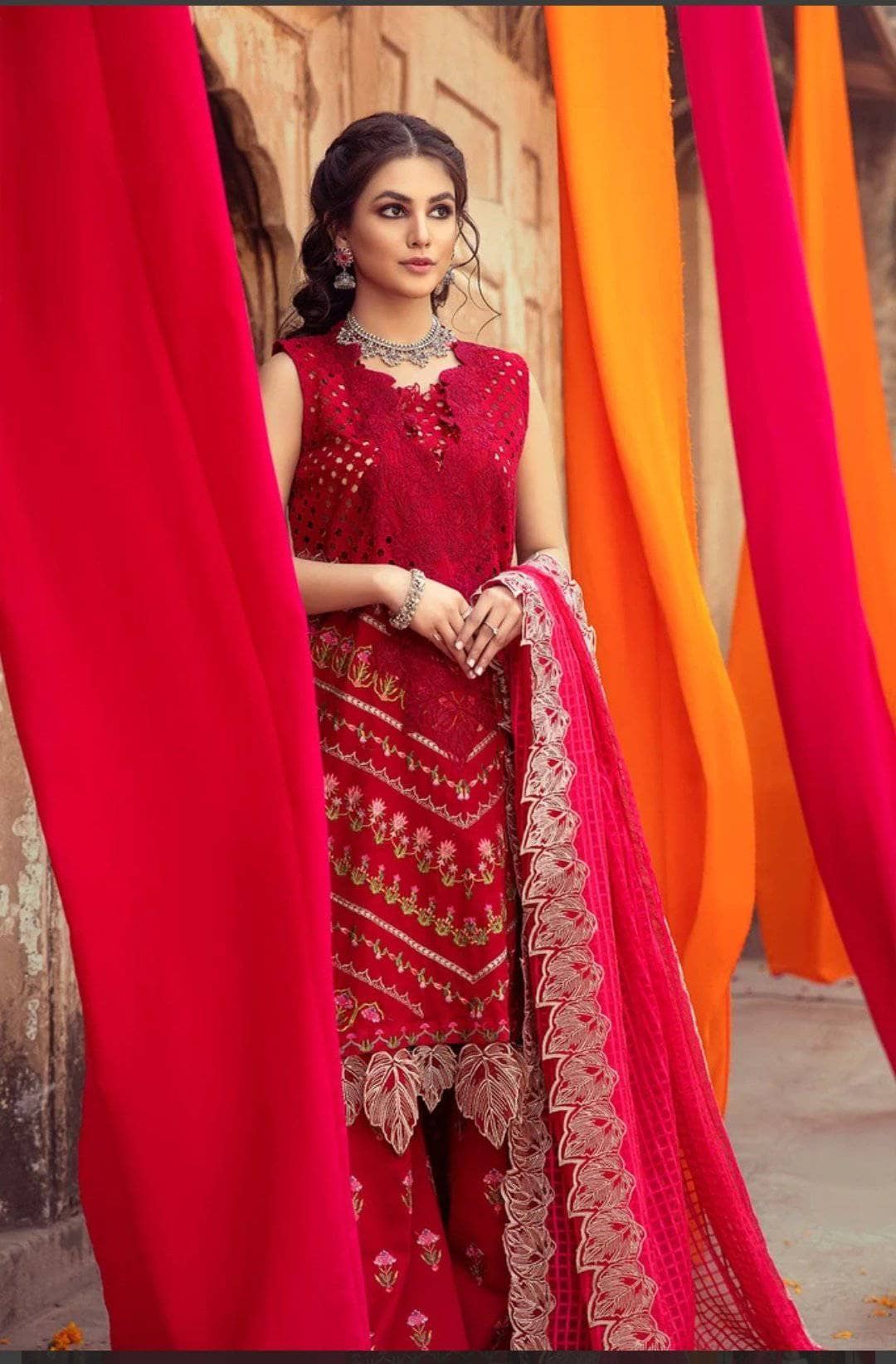 img_charizma_signature_lawn_2021_awwal_boutique