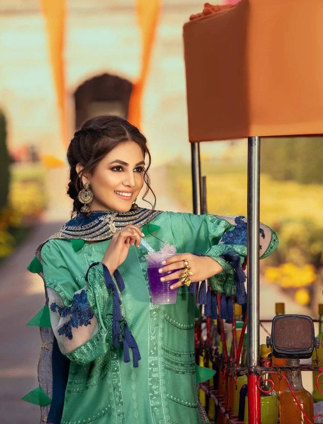 img_charizma_signature_lawn_2021_awwal_boutique