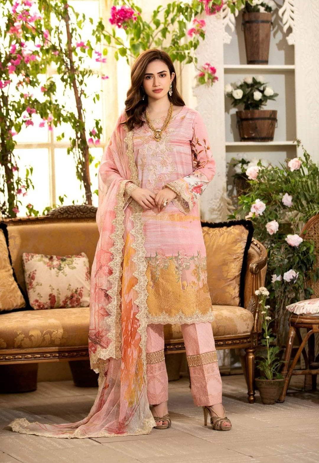 img_manara_lawn_2021_awwal_boutique