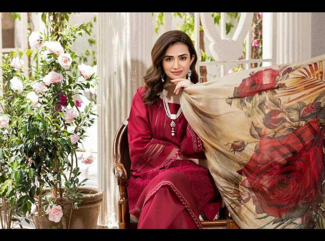 img_manara_lawn_2021_awwal_boutique