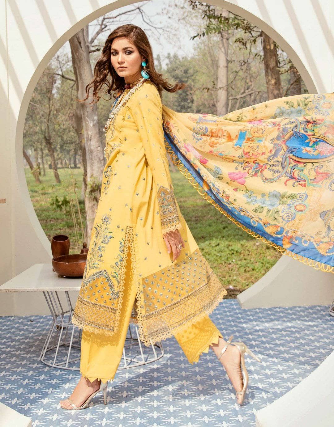 img_afrozeh_summer_sonnet_lawn_2021_awwal_boutique