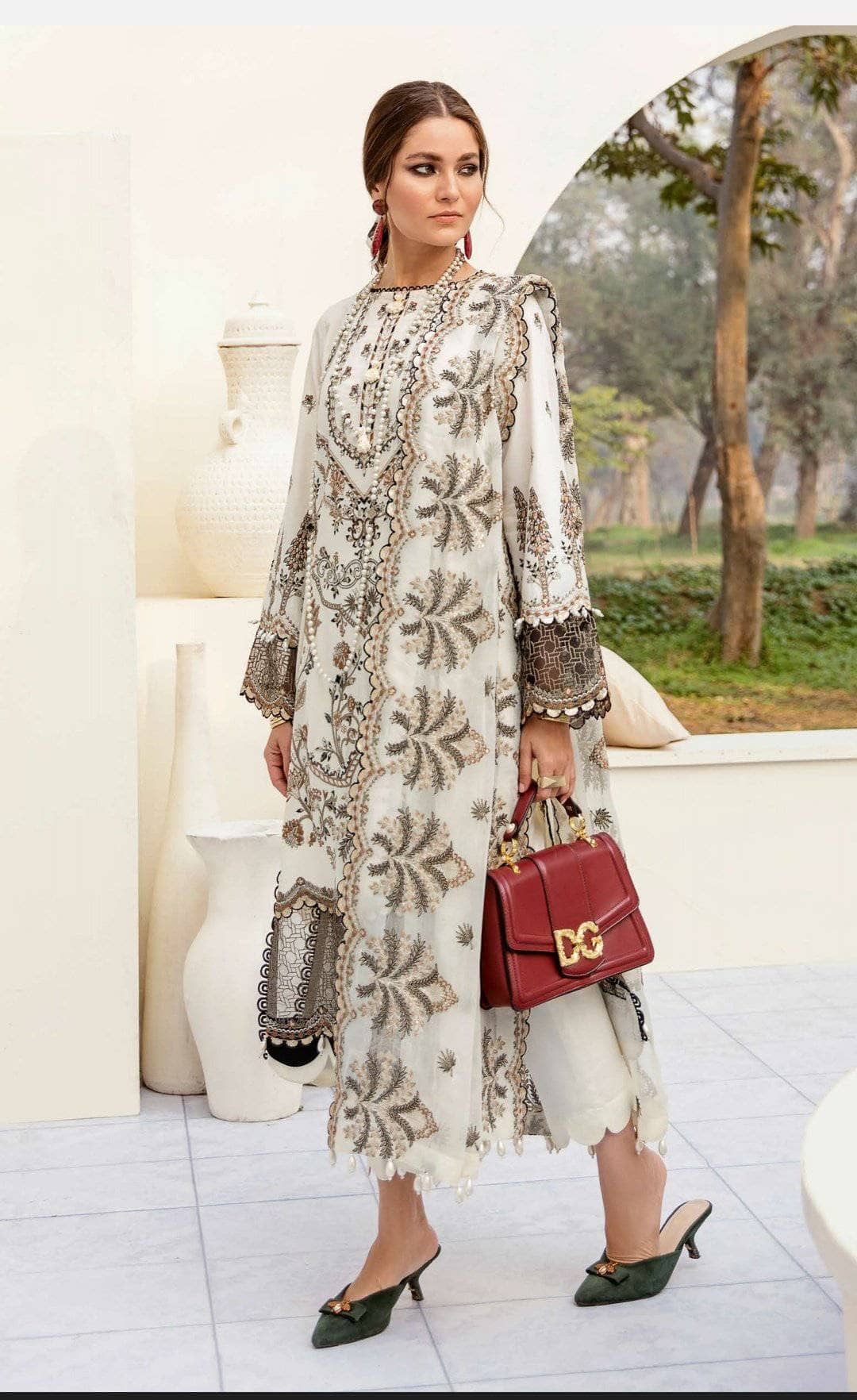 img_afrozeh_summer_sonnet_lawn_2021_awwal_boutique