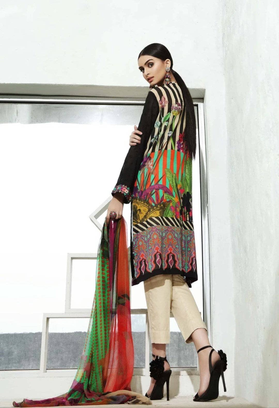 img_charizma_swiss_miss_swiss_voil_awwal_boutiqie