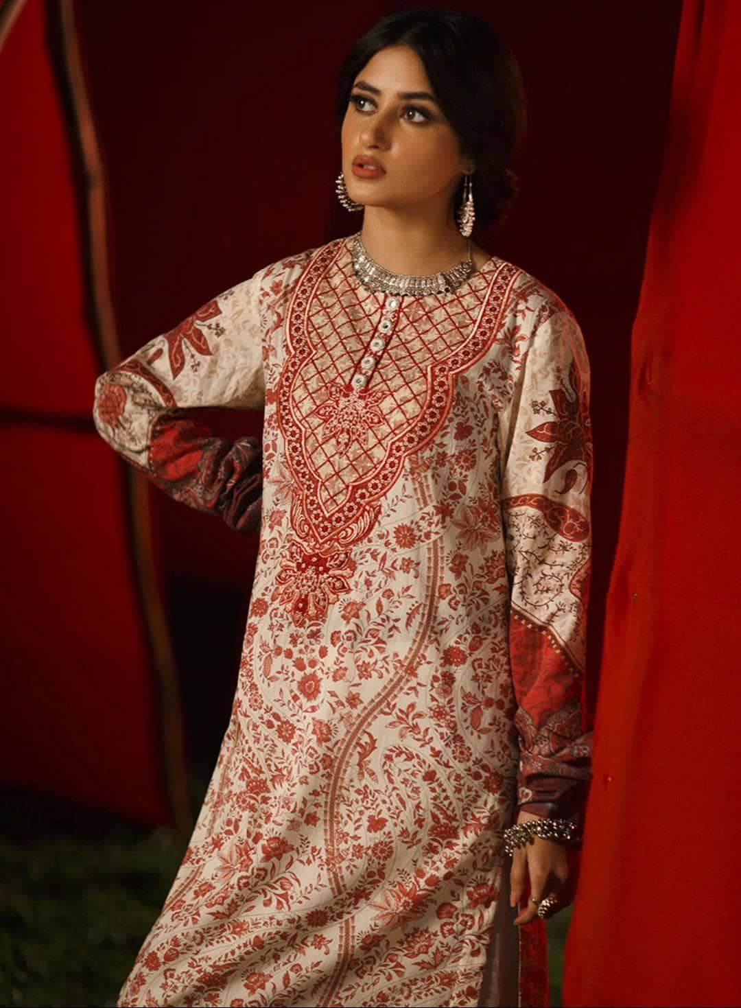 img_cross_stitch_lawn_2021_awwal_boutique