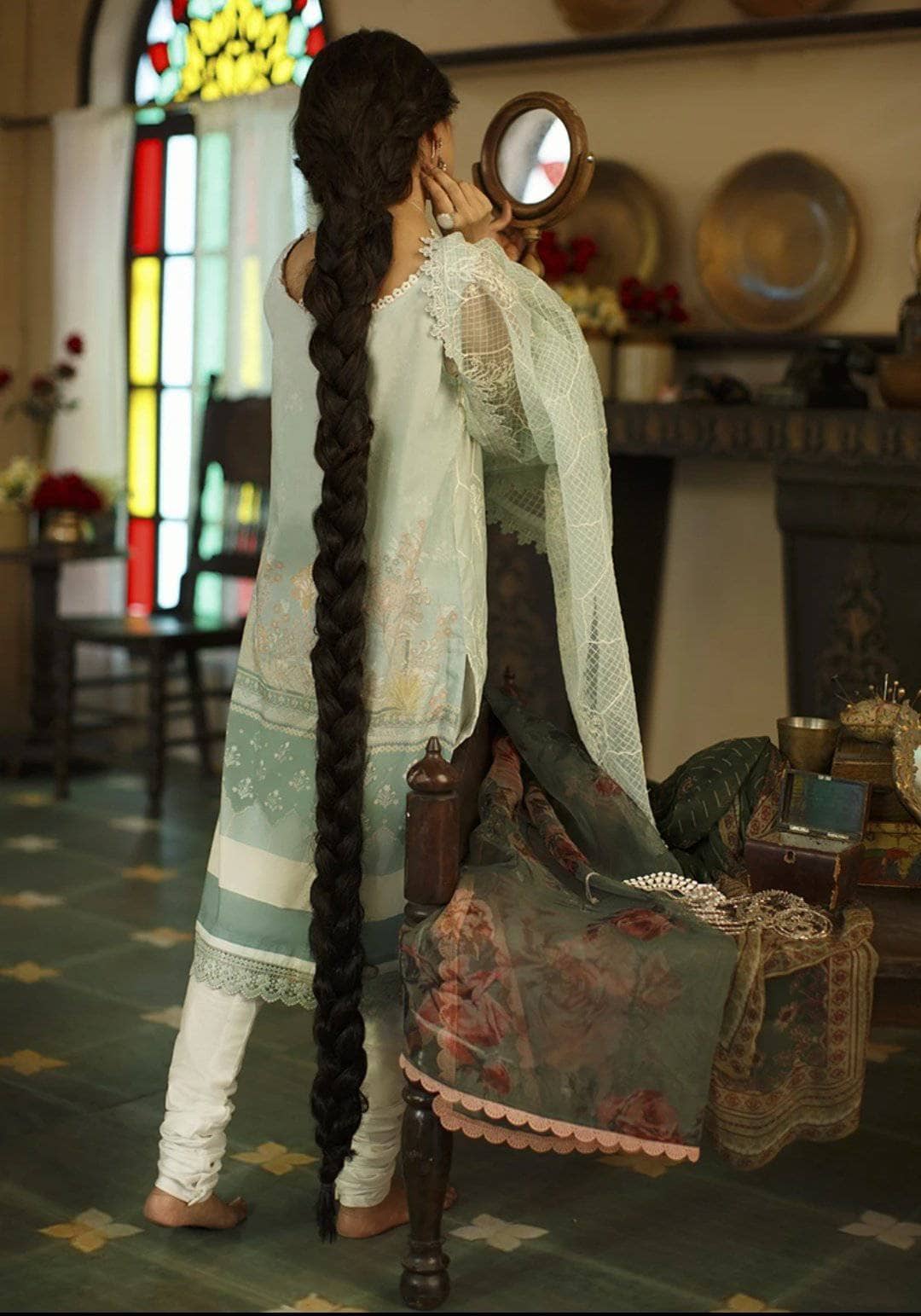 img_cross_stitch_lawn_2021_awwal_boutique