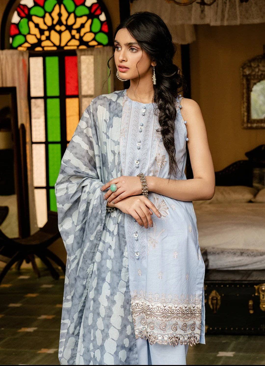 img_cross_stitch_lawn_2021_awwal_boutique