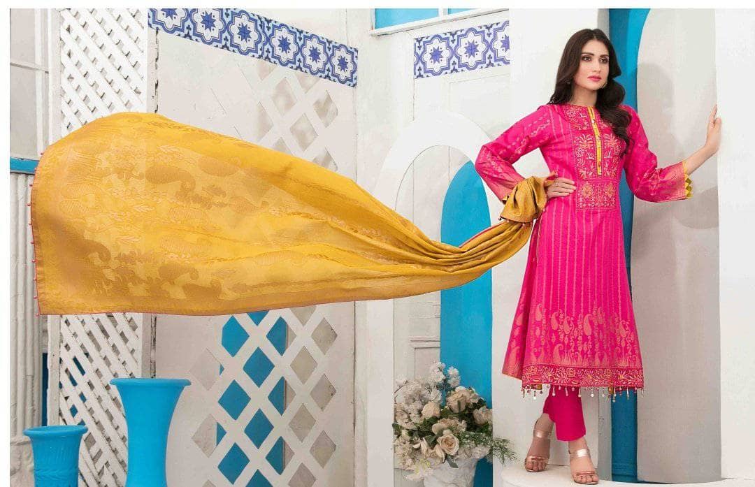 img_tawakkal_luxurious_gold_lawn_2021_awwal_boutique